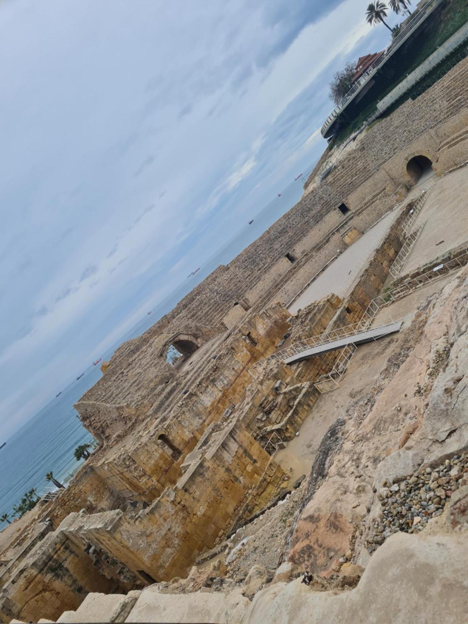 Apartament Picasso Tarragona Ruang foto